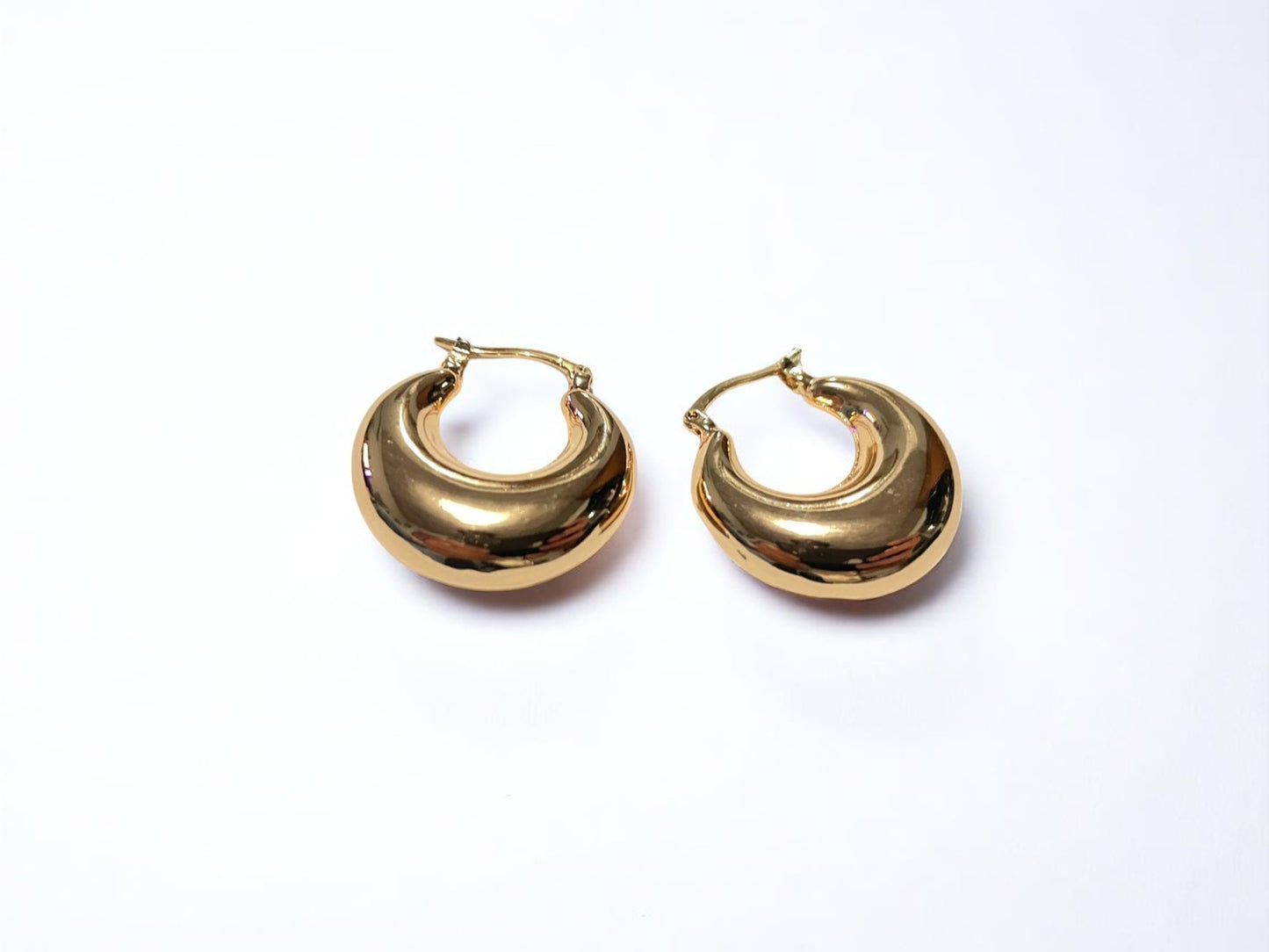 Aretes Luna Dorada